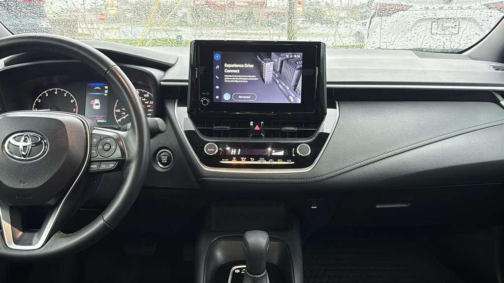 Used 2025 Toyota Corolla SE FWD image 8