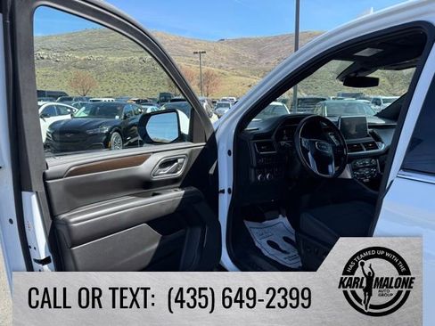 Used 2024 GMC Yukon XL SLE w/ Max Trailering Package AWD/4WD image 11
