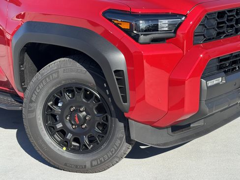 New 2025 Toyota 4Runner TRD Off-Road Premium image 10