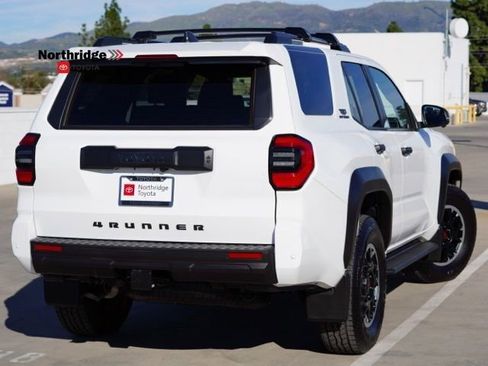 Used 2025 Toyota 4Runner TRD Off-Road Premium image 7
