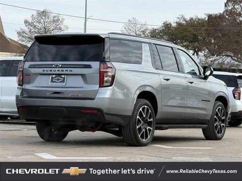Used 2024 Chevrolet Suburban RST image 7