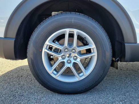 New 2026 Ford Explorer Active w/ Active Comfort Package RWD image 6