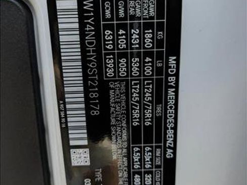 New 2025 Mercedes-Benz Sprinter 2500 image 17