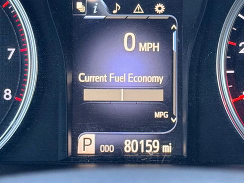 Used 2015 Toyota Camry XSE w/ Moonroof Package image 9