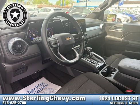 Used 2024 Chevrolet Colorado LT w/ LT Convenience Package AWD/4WD image 10