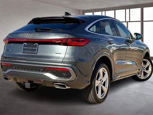 Used 2025 Audi Q5 Premium Plus image 2