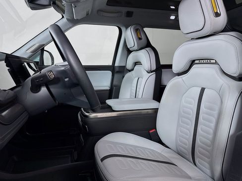 Used 2024 Rivian R1S Adventure image 18