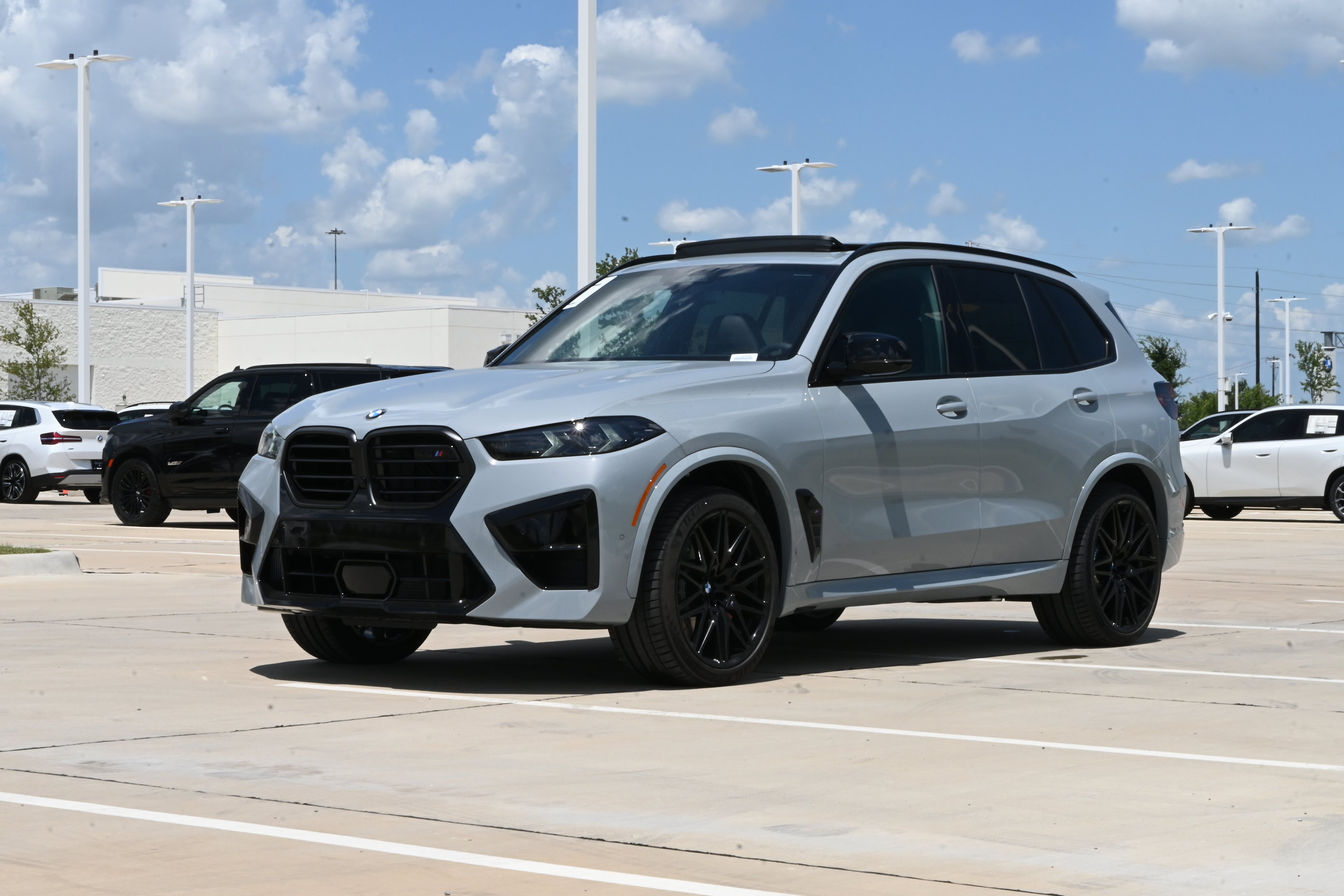 New 2026 BMW X5 M Competition w/ Executive Package AWD/4WD image 3