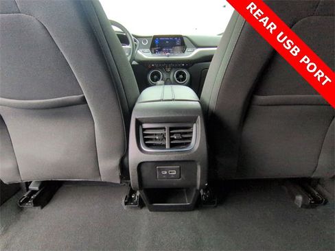 Used 2022 Chevrolet Blazer LT image 21
