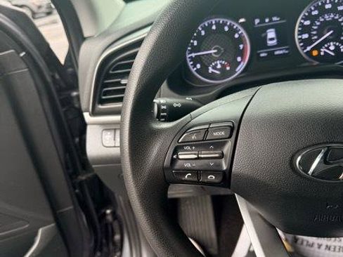 Used 2020 Hyundai Elantra SEL w/ Cargo Package (C1) image 14
