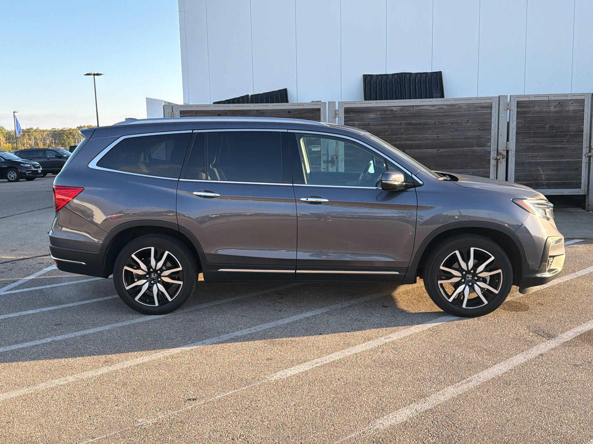 Used 2021 Honda Pilot Touring image 7