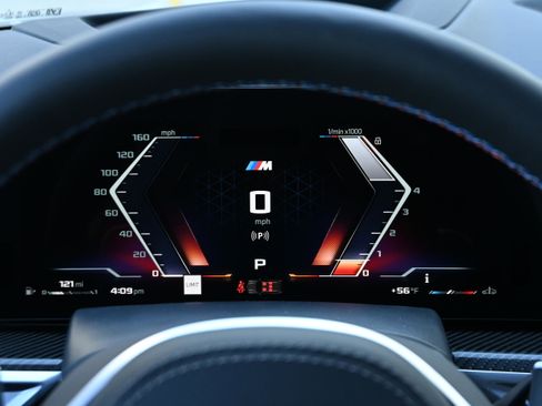 New 2026 BMW X5 M60i image 14