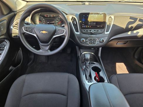 Used 2022 Chevrolet Malibu LT image 15