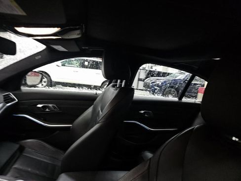 Used 2023 BMW 330i xDrive 330i xDrive M SPORT,NAV,CAM,SU w/ M Sport Package image 8