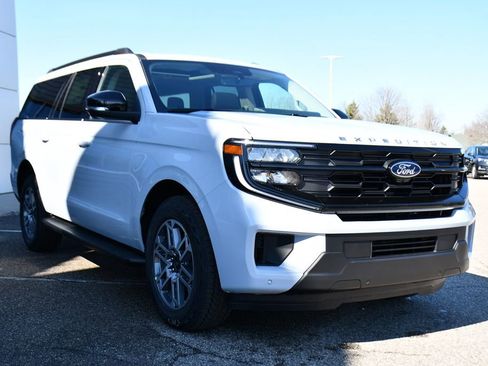 New 2026 Ford Expedition Max Active AWD/4WD image 9