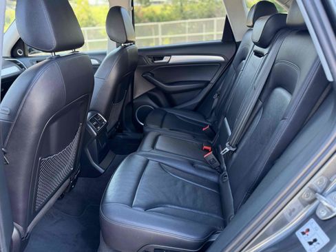 Used 2017 Audi Q5 2.0T Premium Plus w/ Technology Package image 22