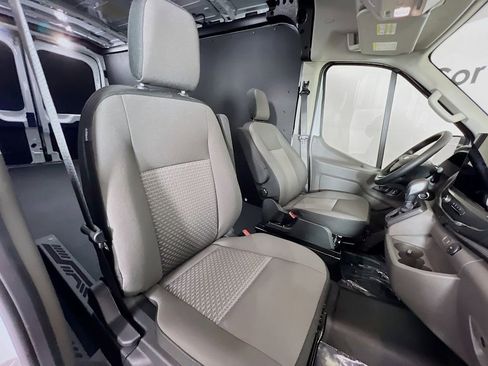 New 2026 Ford Transit 250 148 Medium Roof Extended AWD w/ Load Area Protection Package image 16