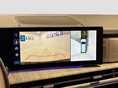 Used 2025 Hyundai Santa Fe Calligraphy FWD image 14