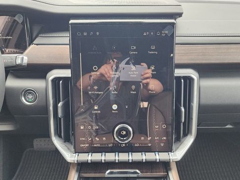 New 2026 GMC Acadia Denali Ultimate image 30