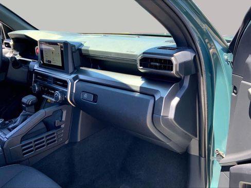 Used 2025 Toyota 4Runner TRD Off-Road AWD/4WD image 18