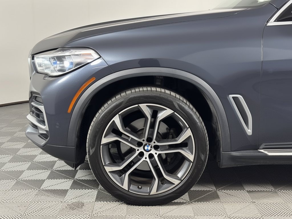 Used 2022 BMW X5 sDrive40i w/ Executive Package RWD image 13