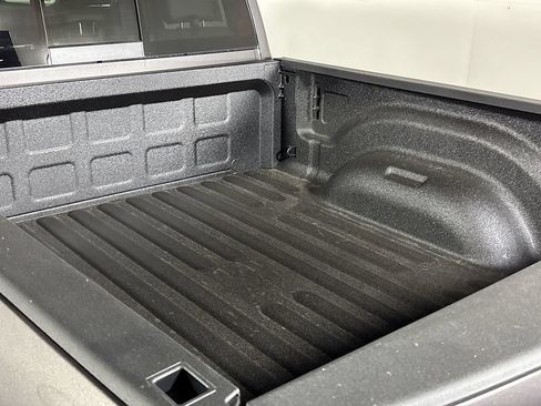 New 2026 RAM 2500 Laramie AWD/4WD image 20