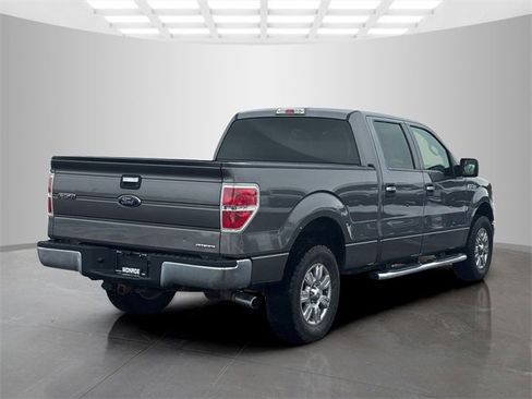 Used 2012 Ford F150 XLT w/ XTR Pkg image 7
