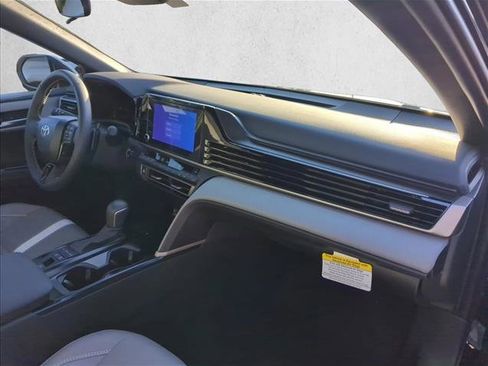 Certified 2026 Toyota Camry SE FWD image 26