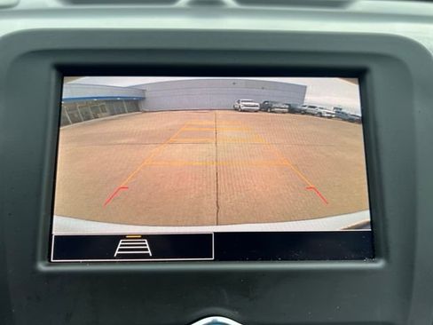 Certified 2023 Chevrolet Equinox LT w/ Driver Convenience Package image 23