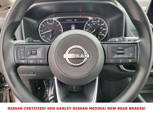 Certified 2023 Nissan Rogue SV image 29