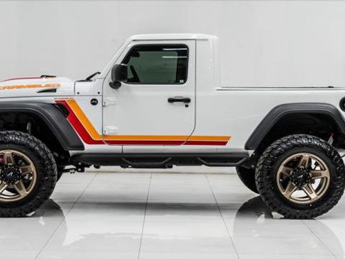 Used 2026 Jeep Wrangler Unlimited Sport AWD/4WD image 17