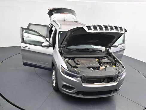 Used 2020 Jeep Cherokee Latitude FWD image 25