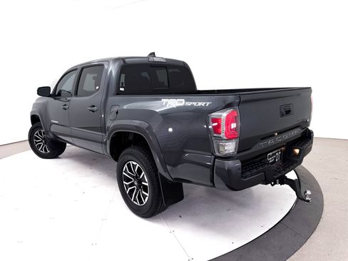 Used 2021 Toyota Tacoma TRD Sport w/ Technology Package RWD image 2