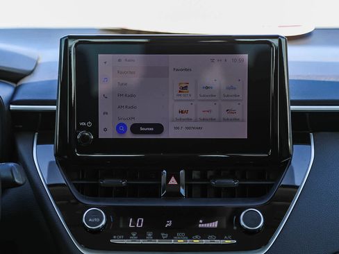 Used 2023 Toyota Corolla LE FWD image 14