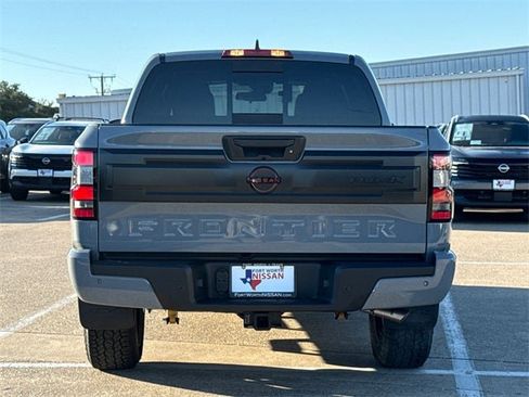 New 2026 Nissan Frontier PRO-4X w/ Pro-4x Convenience Package image 8