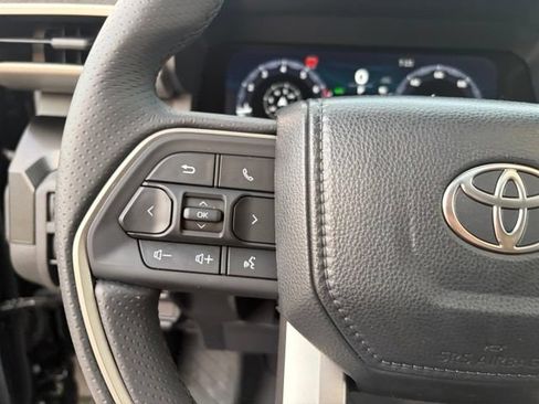 Used 2026 Toyota 4Runner Limited AWD/4WD image 30