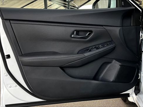 New 2025 Nissan Sentra S image 13