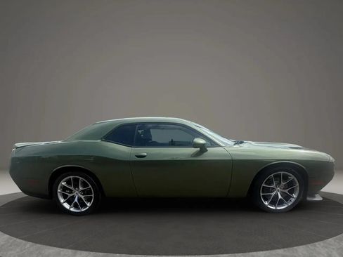 Used 2020 Dodge Challenger GT RWD image 4