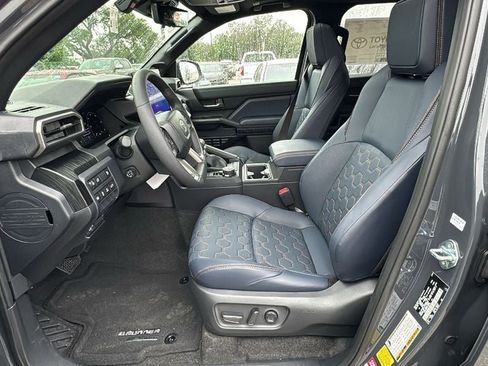 New 2026 Toyota 4Runner 4WD image 18