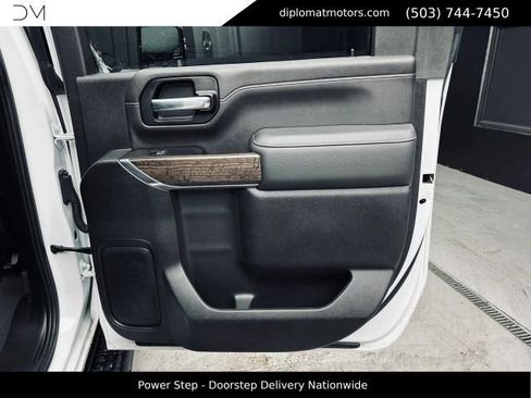 Used 2022 GMC Sierra 3500 Denali AWD/4WD image 28