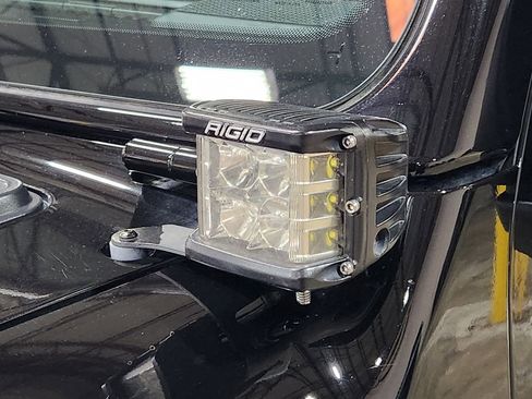 Used 2020 Jeep Gladiator Rubicon image 34