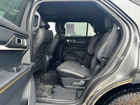 Used 2026 Ford Explorer Tremor w/ Tremor Ultimate Package AWD/4WD image 14