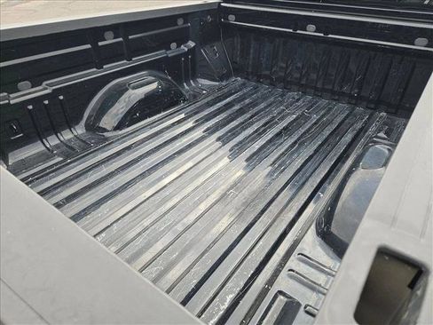 Used 2016 GMC Canyon 2WD w/ Convenience Package image 6