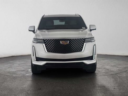 Used 2024 Cadillac Escalade Premium Luxury w/ LPO, Floor Liner Package AWD/4WD image 8