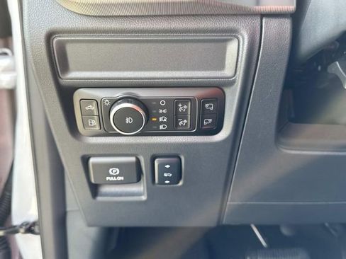 New 2025 Ford F150 Lariat w/ Equipment Group 501A Mid image 30