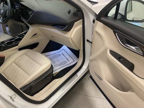 Used 2023 Buick Envision Avenir AWD/4WD image 21