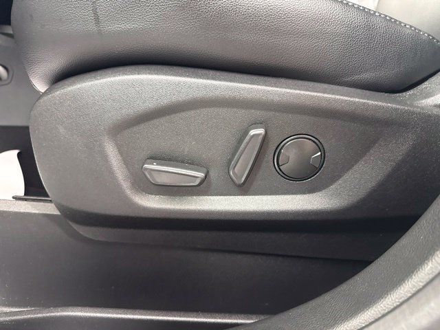 Used 2024 Ford Edge Titanium AWD/4WD image 15
