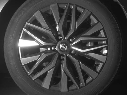 Used 2025 Nissan Altima 2.5 SV image 13