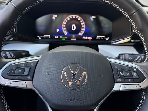 New 2026 Volkswagen Taos S image 21