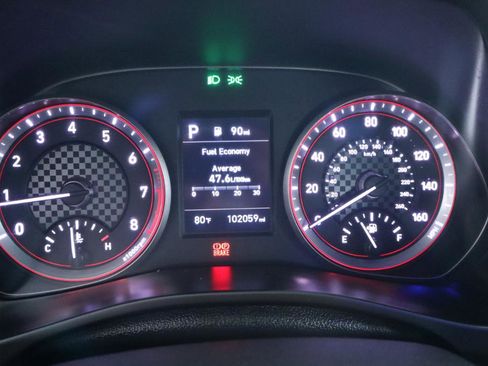 Used 2020 Hyundai Veloster 2.0 image 18